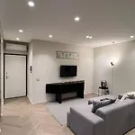 Apartament Duca Dei Navigli - Luxury In